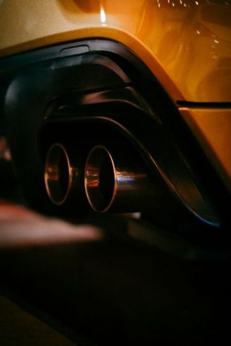 SUV